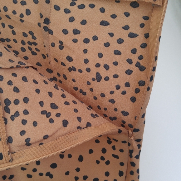 Silky Bias cut skirt animal print gold midi skirt NWOT - Picture 8 of 10